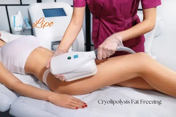 Woman receiving coolsculpting Leominster treatment on her thighs