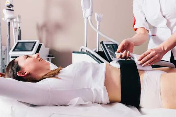 woman having body sculpting to help improve her body image and her mental health Leominster