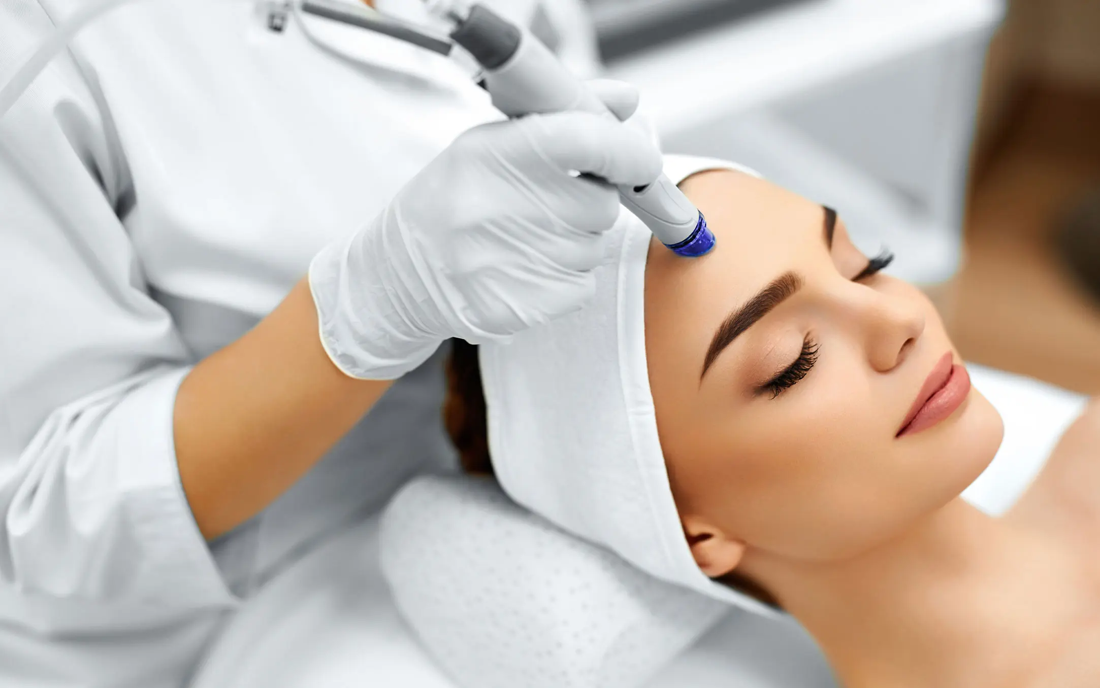 What Is Collagen Lift Therapy and How Can It Help Ageing, Loose Skin Leominster?
